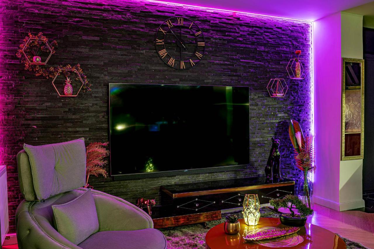 Magnifique Loft / Spa En Face De La Cathedrale ! Narbonne Luaran gambar